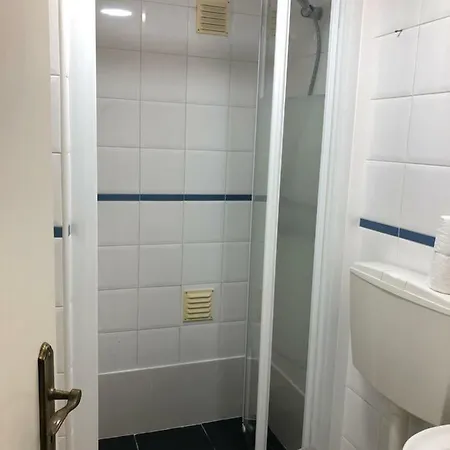 Апартаменти Casas Com Graca Cozy Lofts Лісабон