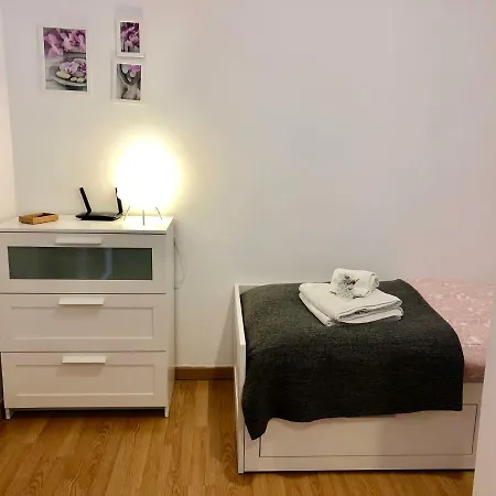 Апартаменти Casas Com Graca Cozy Lofts Лісабон